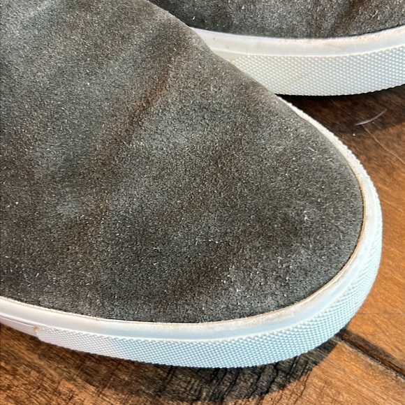 Vince Olive Smoke Suede Slip On Sneaker Size 9 - Picture 15 of 15